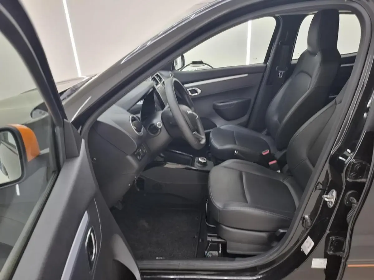 EXPRESSION 27 kWh (94 SOH) I AUTOMAAT I APPLE CARPLAY I NAVIGATIE I AIRCONDITIONING