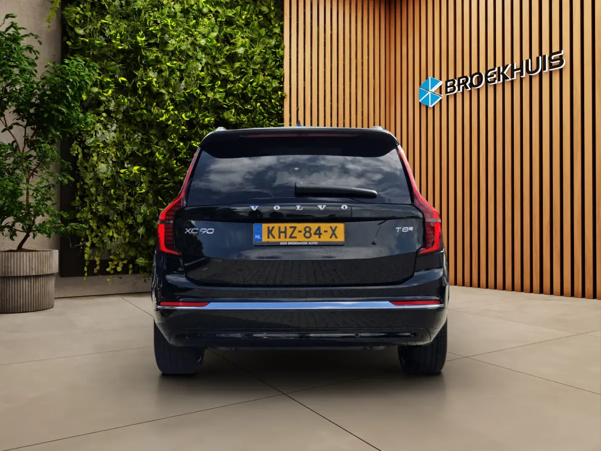 2.0 T8 Plug-in hybrid AWD Ultra Bright Exec. Ed. | Luchtvering | Bowers&Wilkins | Massage/ventilatie | 22" Velgen