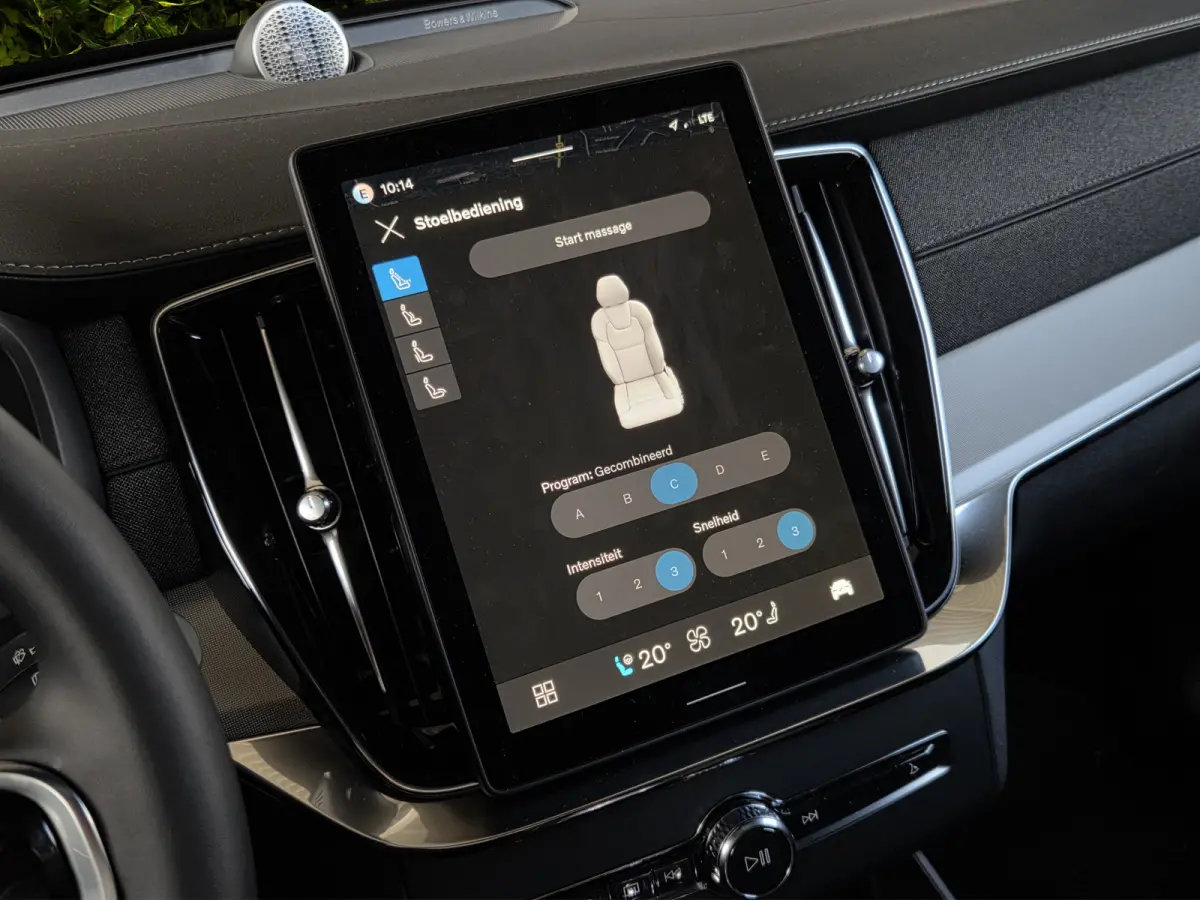 2.0 T8 Plug-in hybrid AWD Ultra Bright Exec. Ed. | Luchtvering | Bowers&Wilkins | Massage/ventilatie | 22" Velgen