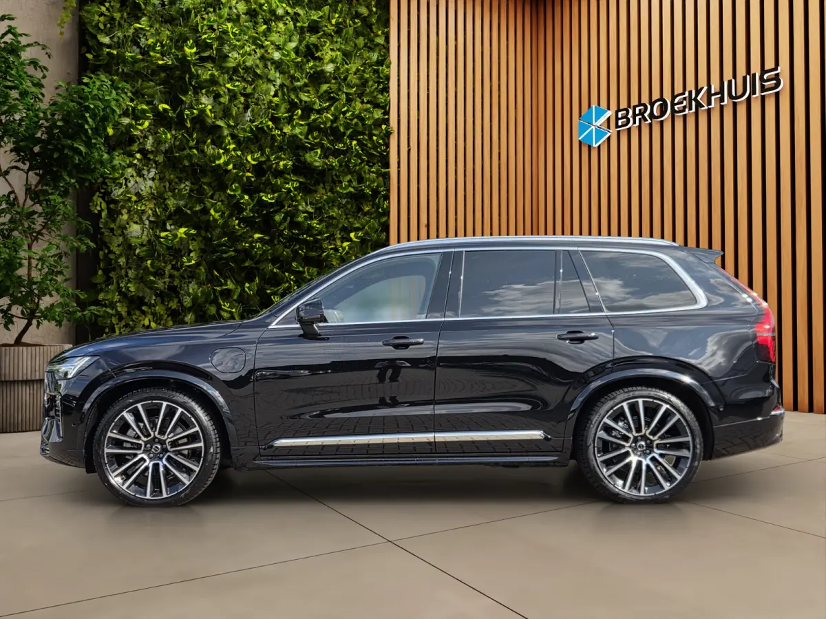 2.0 T8 Plug-in hybrid AWD Ultra Bright Exec. Ed. | Luchtvering | Bowers&Wilkins | Massage/ventilatie | 22" Velgen