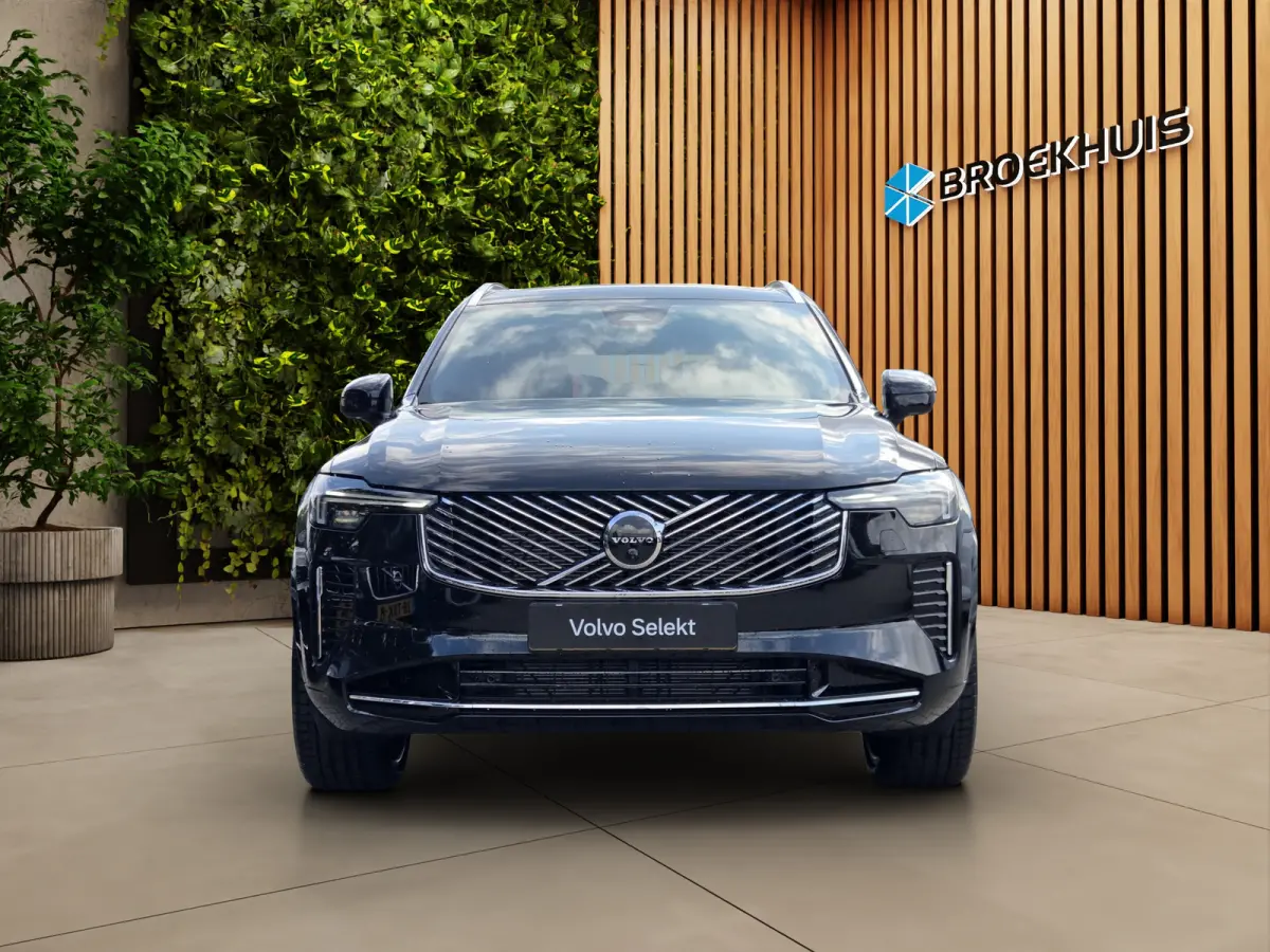 2.0 T8 Plug-in hybrid AWD Ultra Bright Exec. Ed. | Luchtvering | Bowers&Wilkins | Massage/ventilatie | 22" Velgen