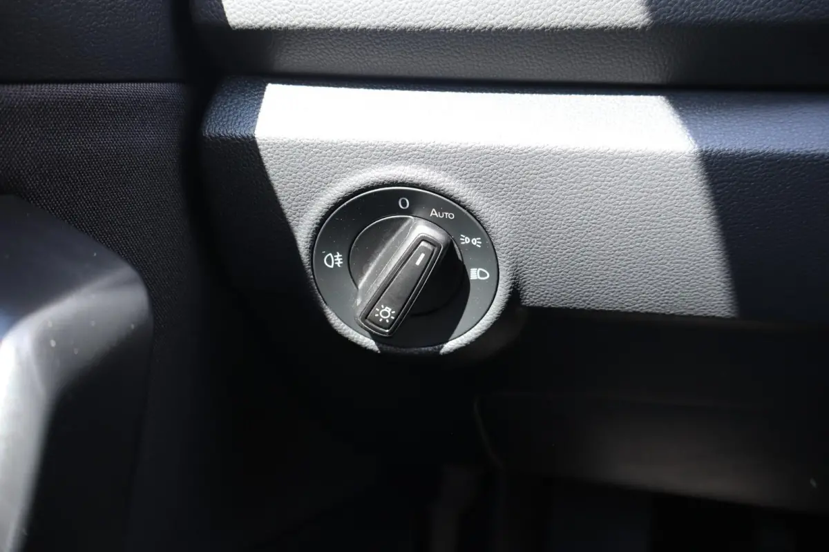 1.0 TSI 110pk Life | Achteruitrijcamera | Digitaal Info Display | App Connect