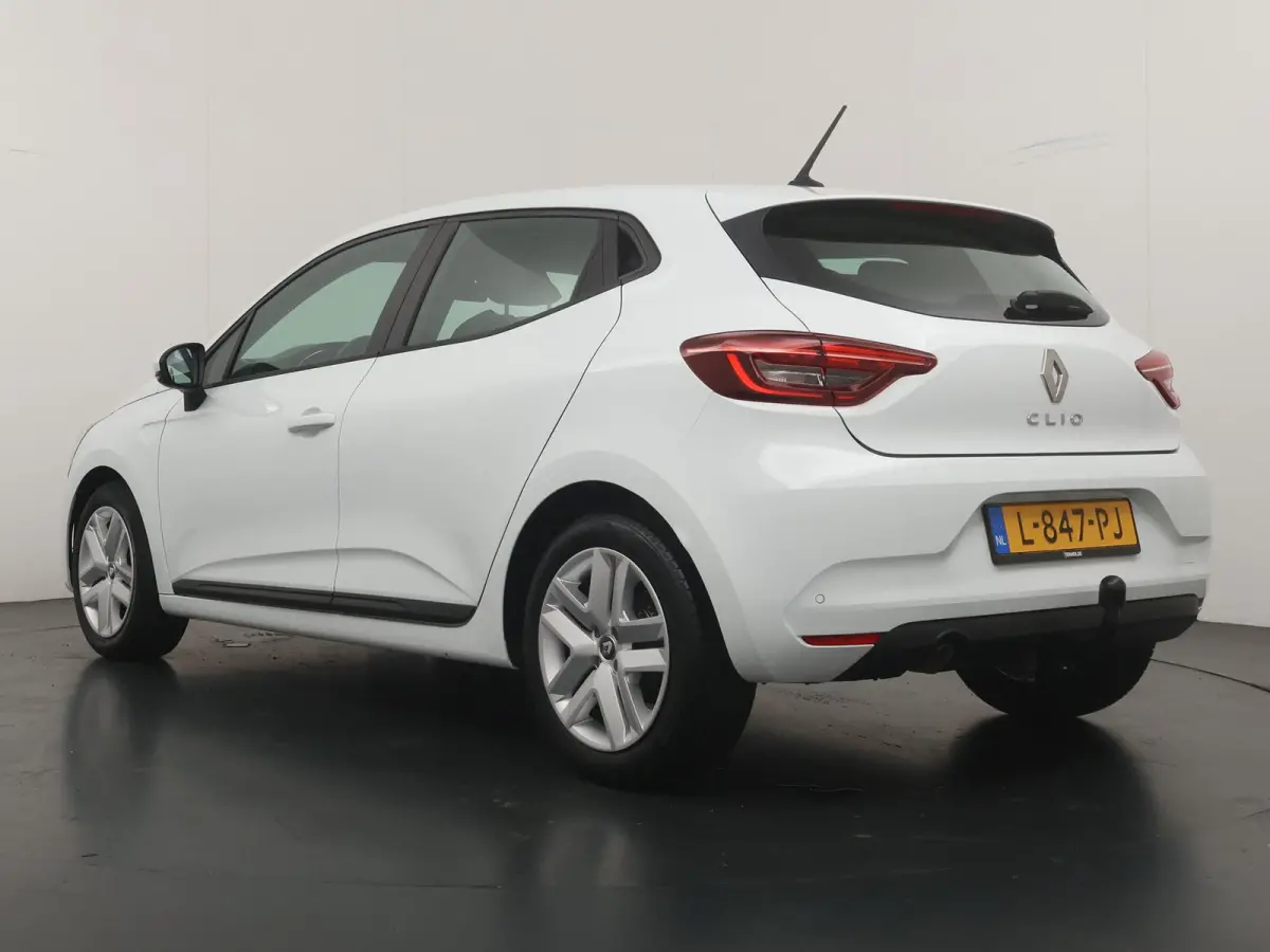 TCe 90 GPF Zen | Navigatie | Parkeersensoren |