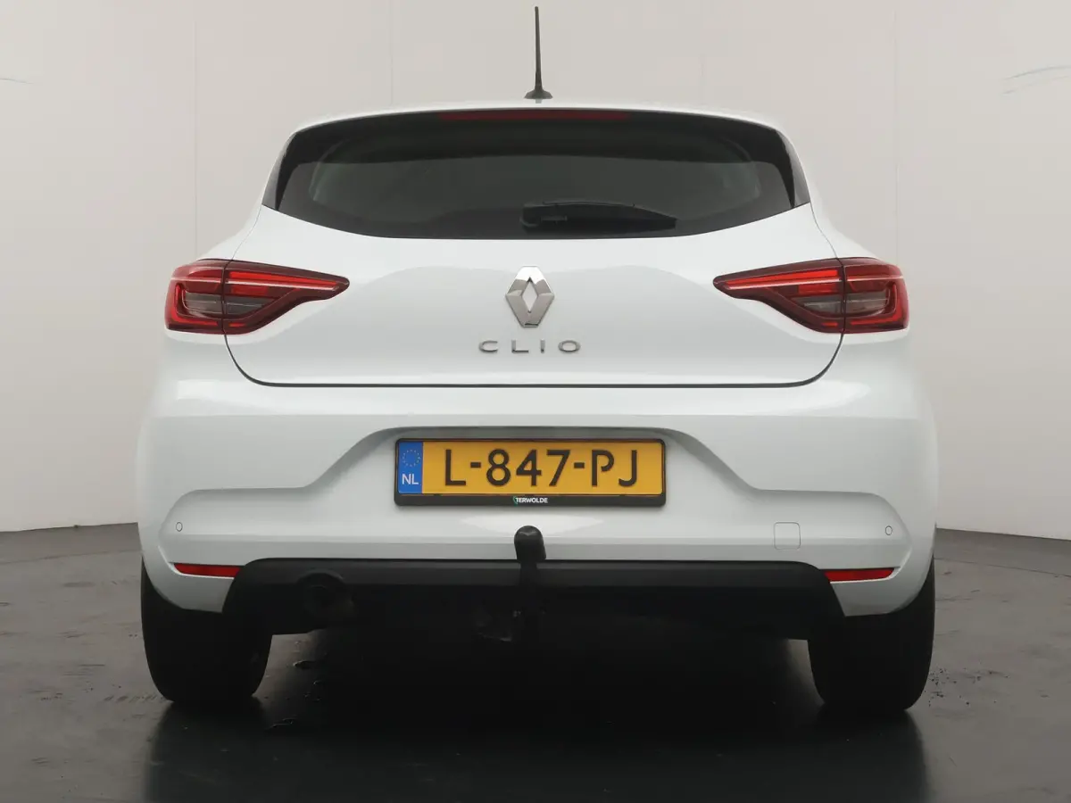 TCe 90 GPF Zen | Navigatie | Parkeersensoren |