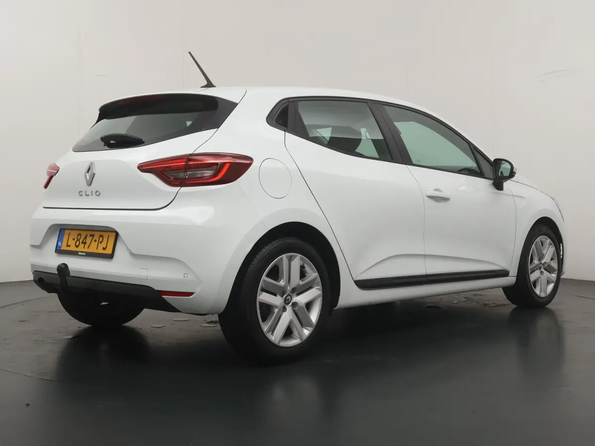 TCe 90 GPF Zen | Navigatie | Parkeersensoren |