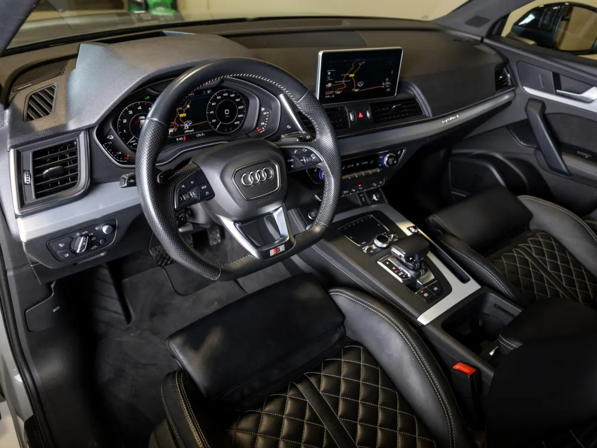 50 TFSI e quattro S-Line edition SOH 92% / 300pk / Panorama dak / Trekhaak / Rondomzicht camera /