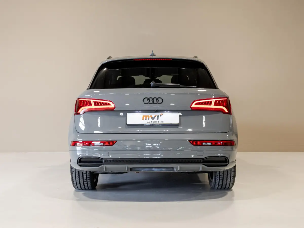50 TFSI e quattro S-Line edition SOH 92% / 300pk / Panorama dak / Trekhaak / Rondomzicht camera /
