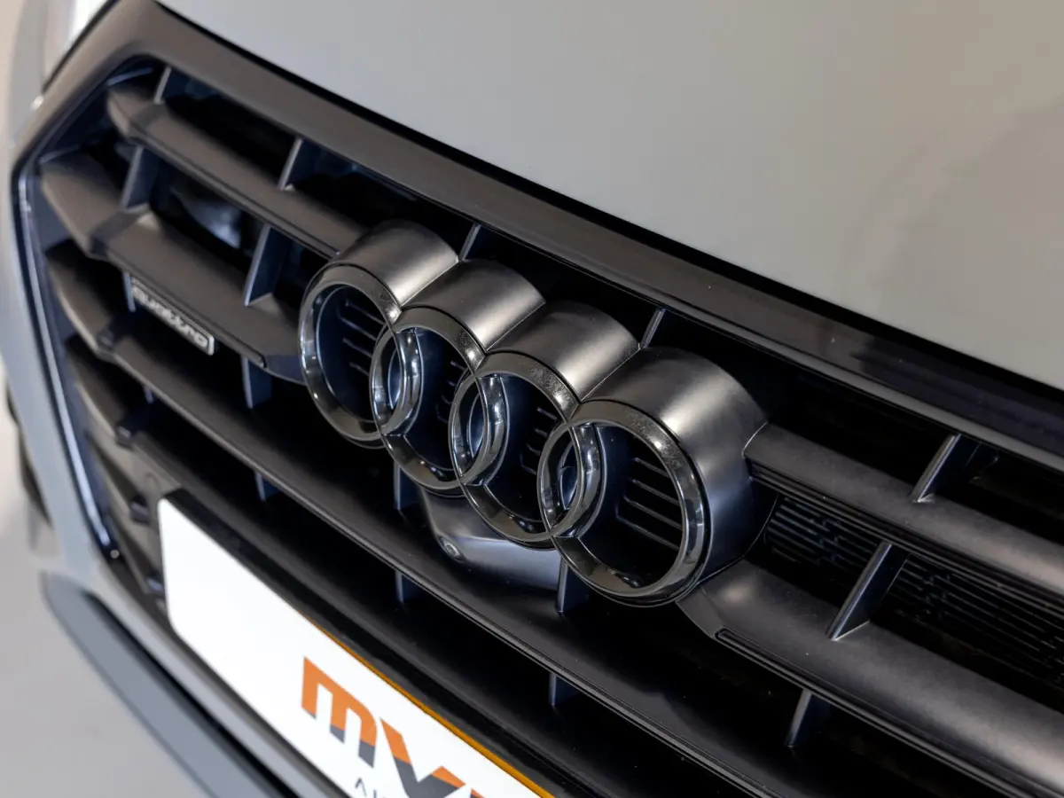 50 TFSI e quattro S-Line edition SOH 92% / 300pk / Panorama dak / Trekhaak / Rondomzicht camera /