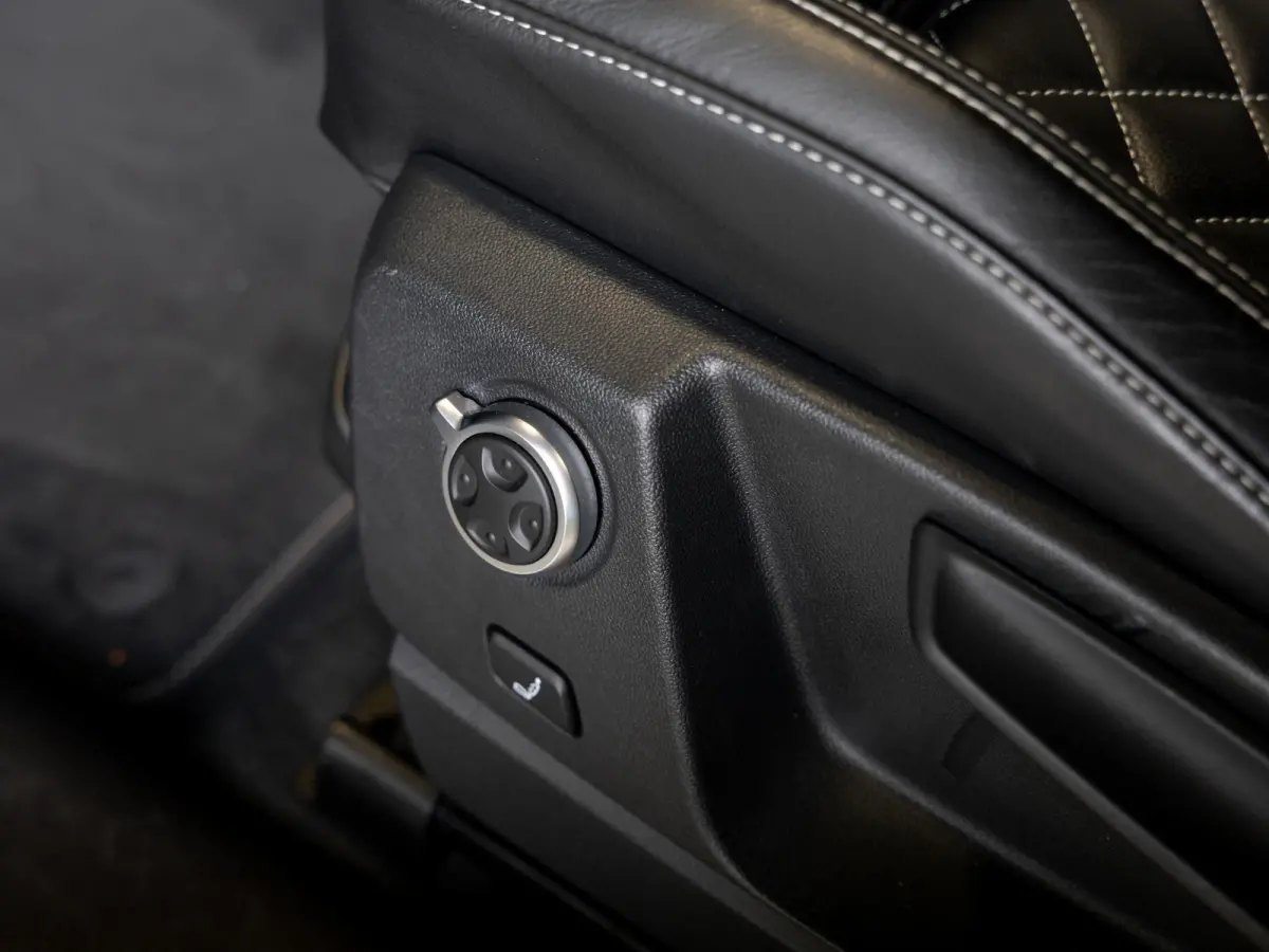 50 TFSI e quattro S-Line edition SOH 92% / 300pk / Panorama dak / Trekhaak / Rondomzicht camera /