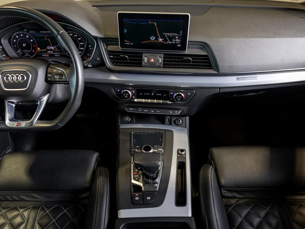 50 TFSI e quattro S-Line edition SOH 92% / 300pk / Panorama dak / Trekhaak / Rondomzicht camera /