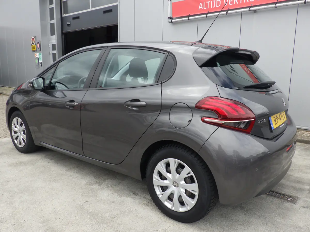 1.2 PureTech Blue Lion Airco, Carplay, Cruise, NAVI, 5 DRS, NW APK, NL/NAP!