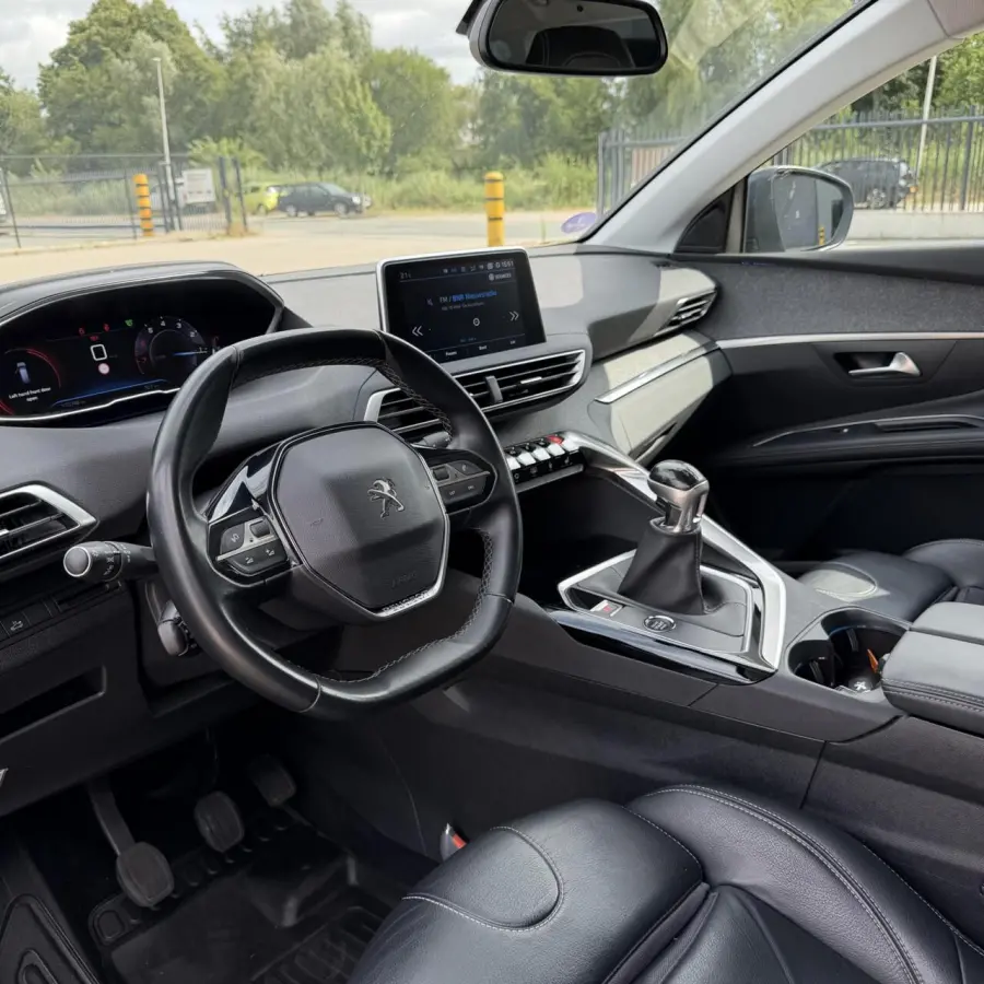 1.2 GT-Line 2019 | 7 Persoon | Leder | CarPlay
