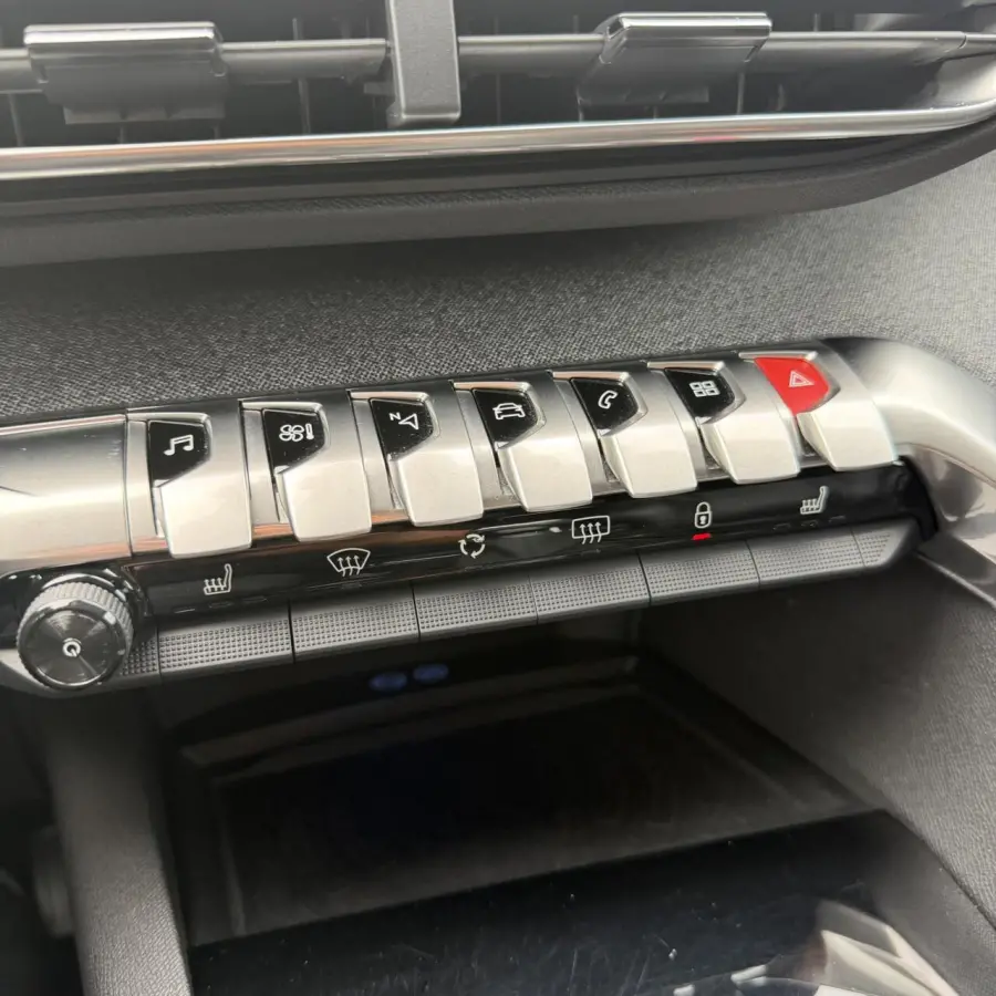 1.2 GT-Line 2019 | 7 Persoon | Leder | CarPlay