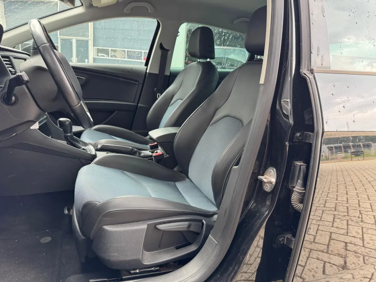 1.2 TSI Connect Automaat | LED | CarPlay | Navigatie | Cruise | Climate | Half Leder