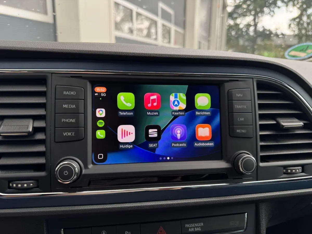 1.2 TSI Connect Automaat | LED | CarPlay | Navigatie | Cruise | Climate | Half Leder