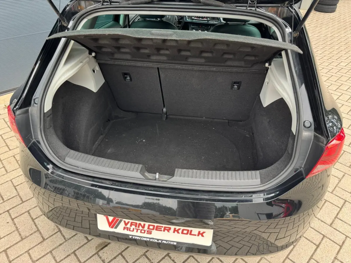 1.2 TSI Connect Automaat | LED | CarPlay | Navigatie | Cruise | Climate | Half Leder