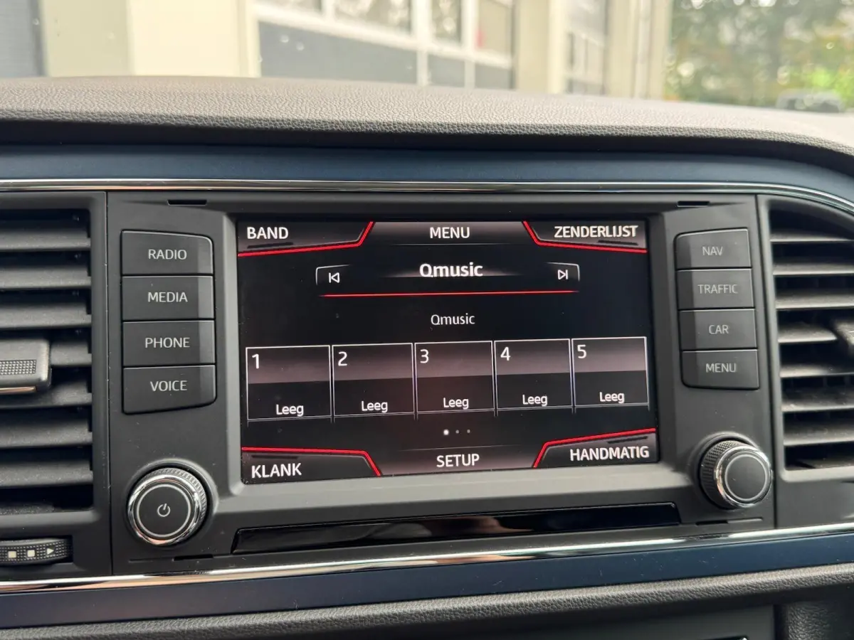 1.2 TSI Connect Automaat | LED | CarPlay | Navigatie | Cruise | Climate | Half Leder
