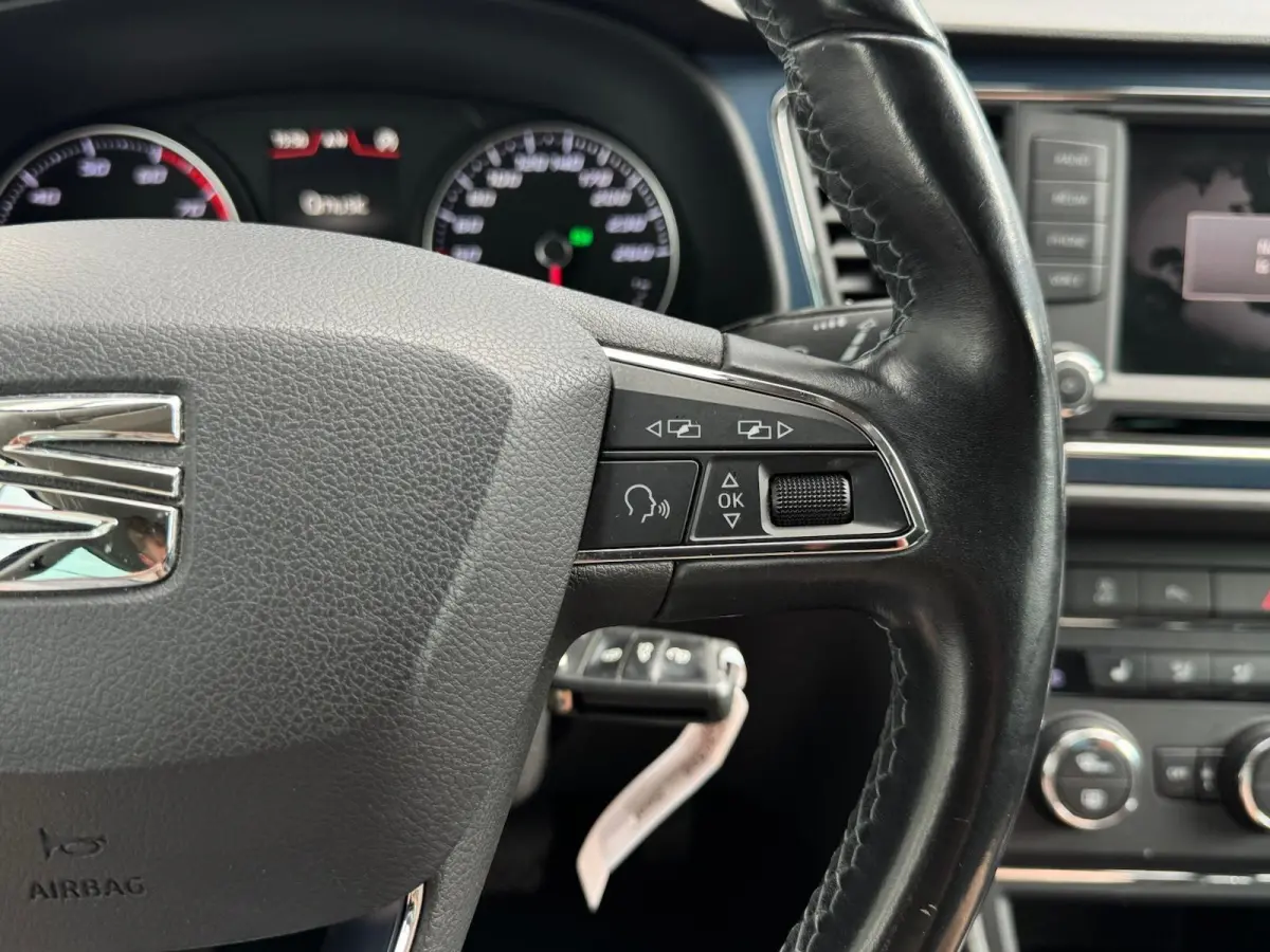 1.2 TSI Connect Automaat | LED | CarPlay | Navigatie | Cruise | Climate | Half Leder