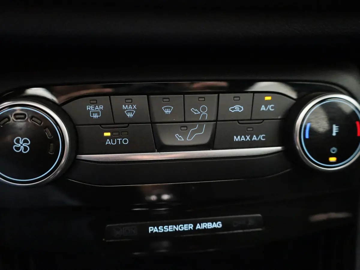 1.0 EcoBoost ST-Line