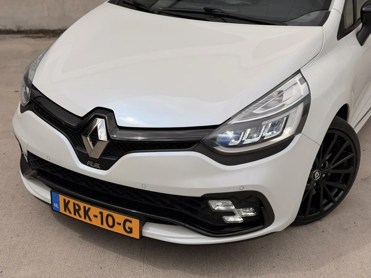 1.6 R.S. Trophy 220PK 18'' LED Navi Cruise Clima