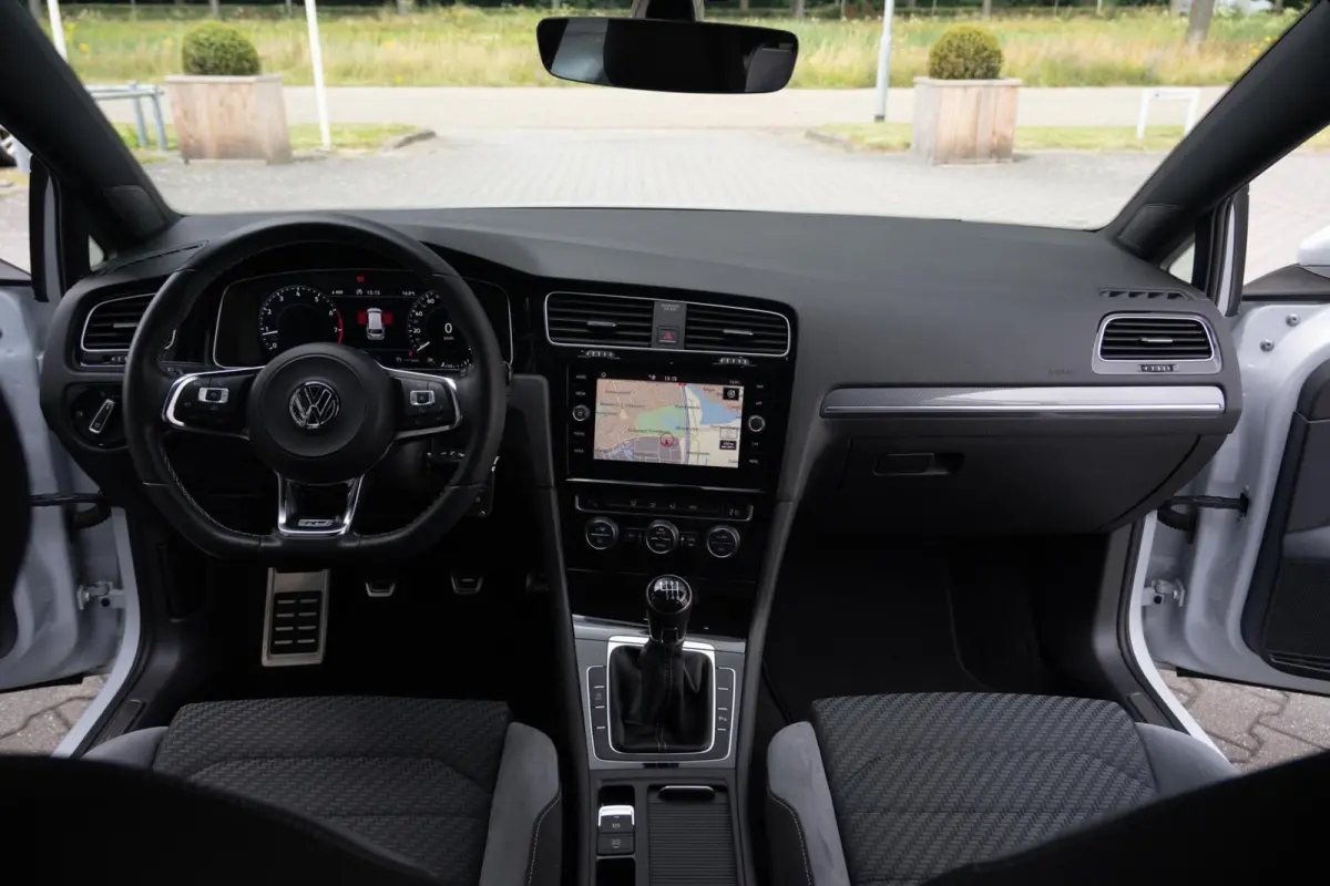 1.5 TSI 150PK Highline R-Line| 1. Eig | Org NL NAP | Nieuwstaat | CarPlay | Virtual | Full LED | DAB| Dealer Onderhouden