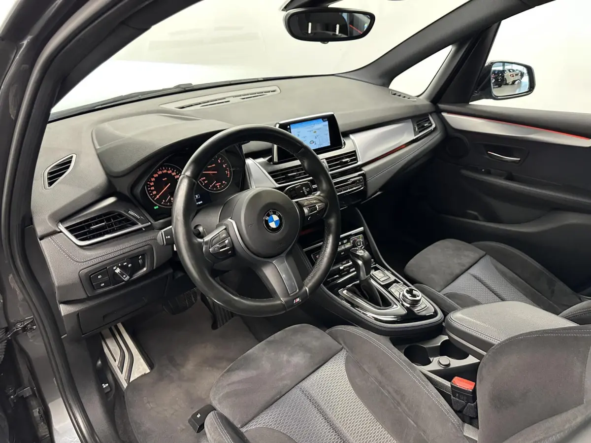 218i M Sport Executive CRUISE AUTOMAAT