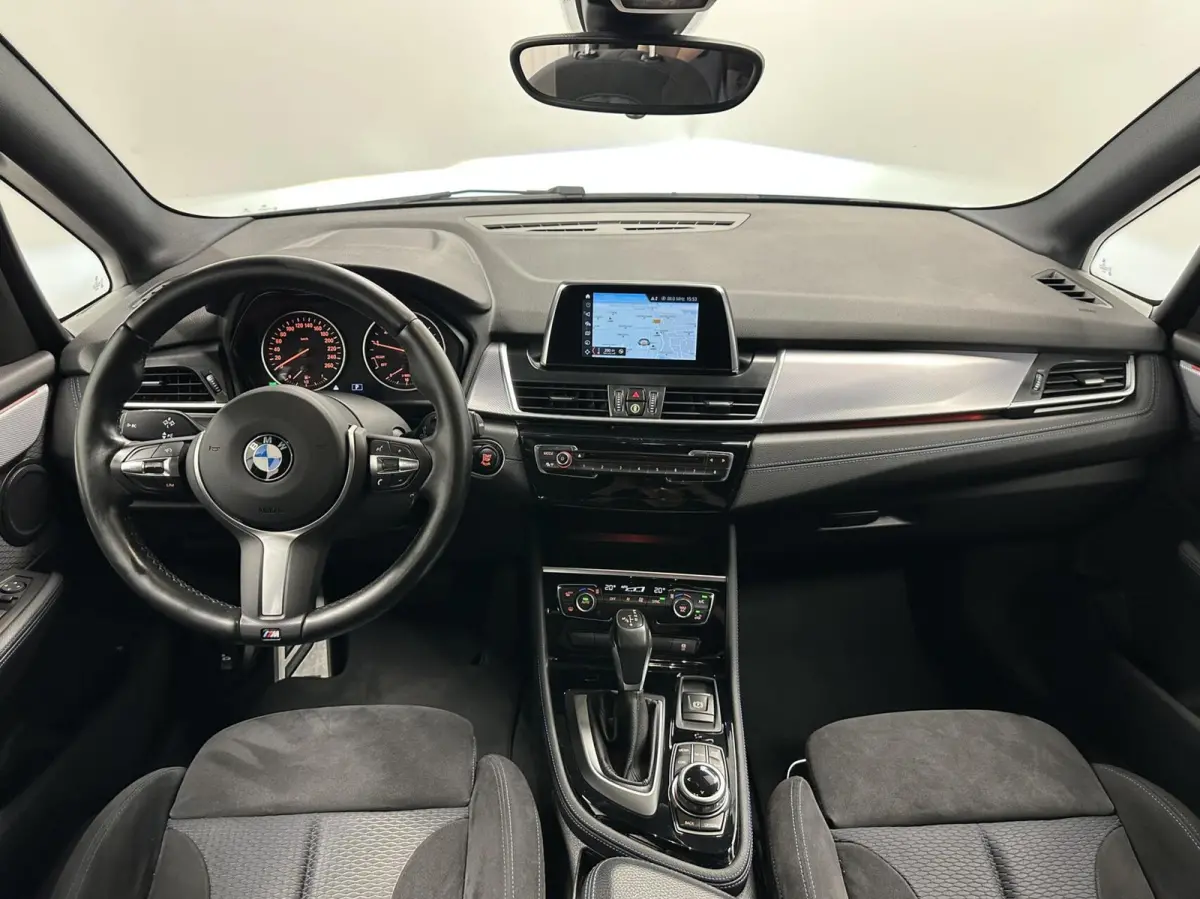 218i M Sport Executive CRUISE AUTOMAAT