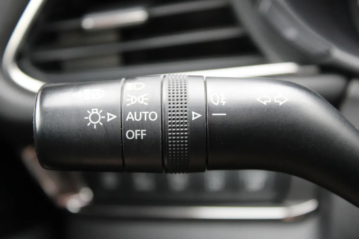 2.0 e-SkyActiv-X M Hybrid Luxury