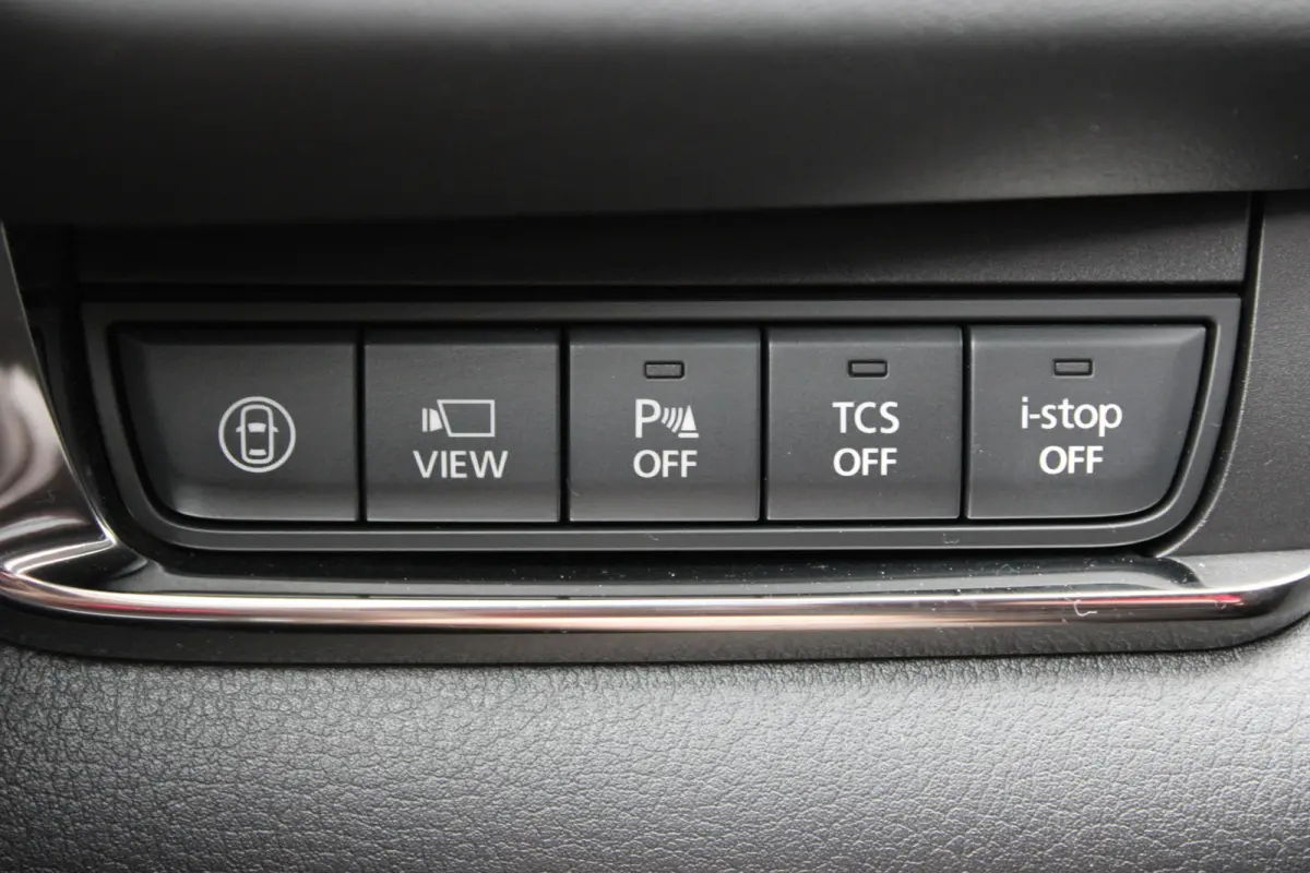 2.0 e-SkyActiv-X M Hybrid Luxury