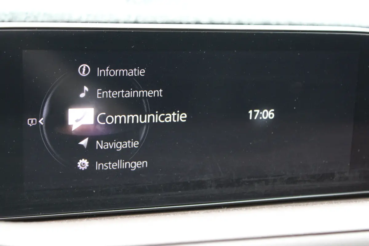 2.0 e-SkyActiv-X M Hybrid Luxury