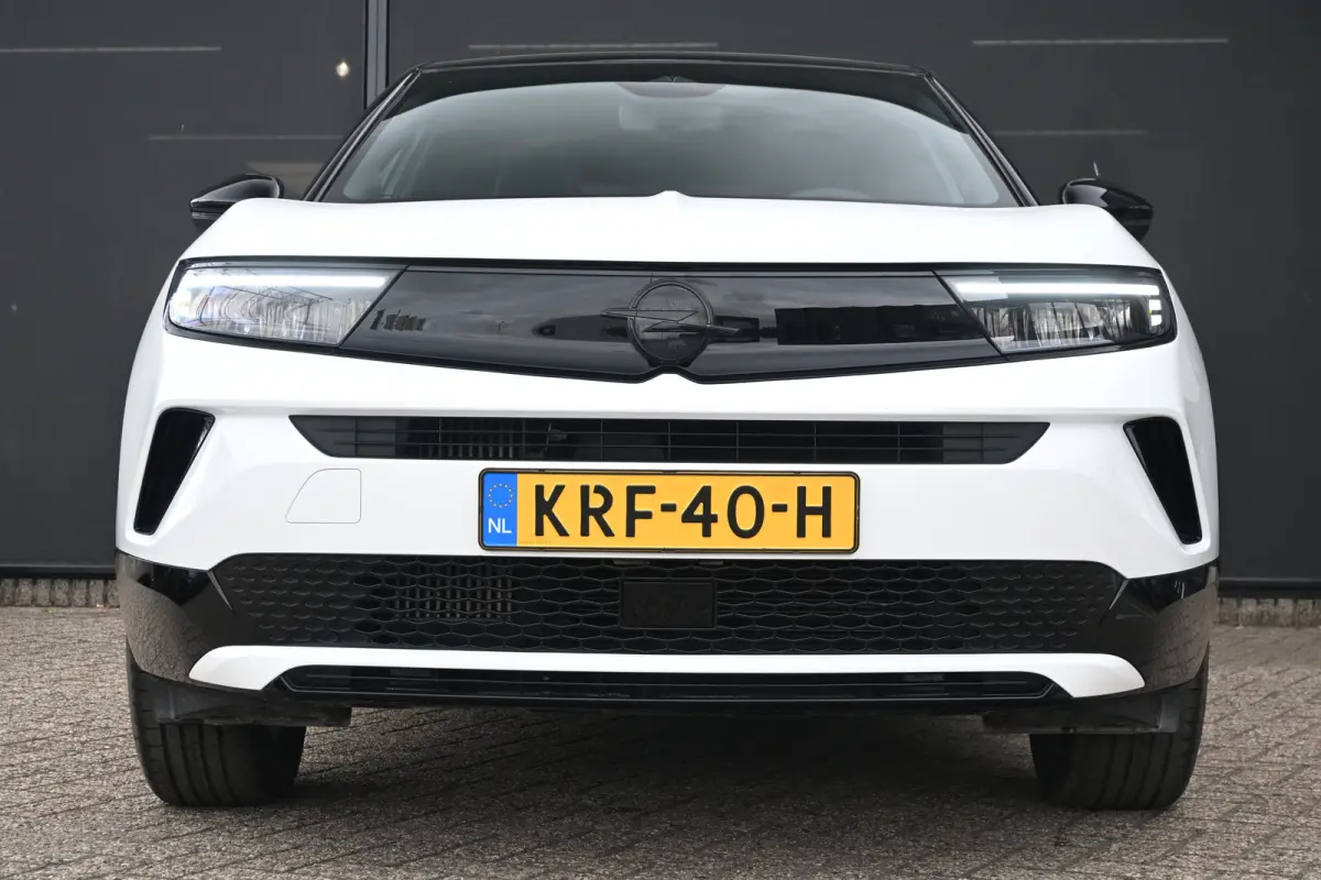 1.2 Turbo GS 130pk Automaat | Navigatie by App | Achteruitrijcamera | Climate Control | Full-LED | !!