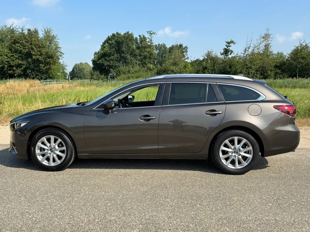 2.0 SkyActiv-G 165 TS+/Navi/Cruise/Pdc/Boekjes