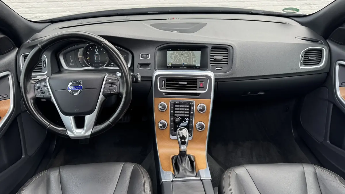 2.0 T5 Summum Automaat Trekhaak Clima Lederenbekl. Stoel/Stuurverwarming Cruisecontrol