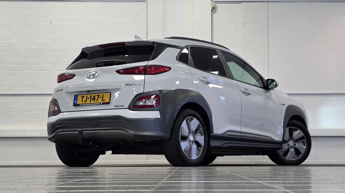 EV Premium 64 kWh Trekhaak SOH 92% Lerenbekleding Camera