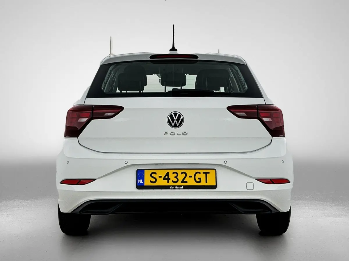 1.0 TSI Life Business | 95 PK | Apple Carplay/Android Auto | Parkeer sensoren voor en achter | Climatronic (automatische airco) | Adaptieve Cruise Control | Stoelverwarming |