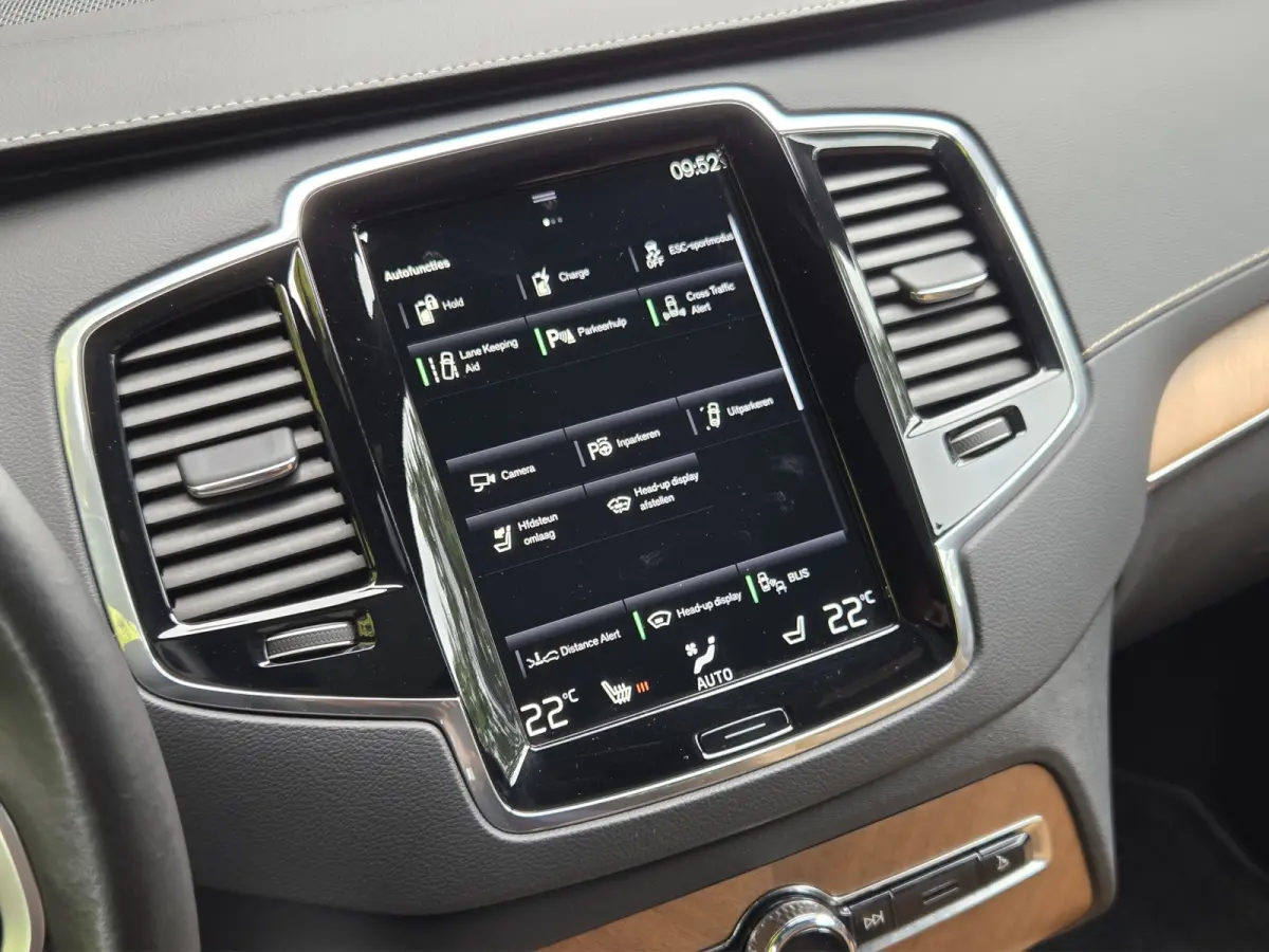 2.0 T8 Twin Engine AWD Inscription Intro Edition | Uniek! | 1e Eigenaar | Dealer onderhouden | Luchtvering | HUD | Pano | 360 | Memory
