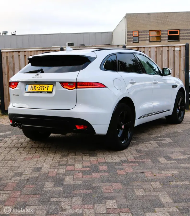 2.0 R-Sport AWD 20d