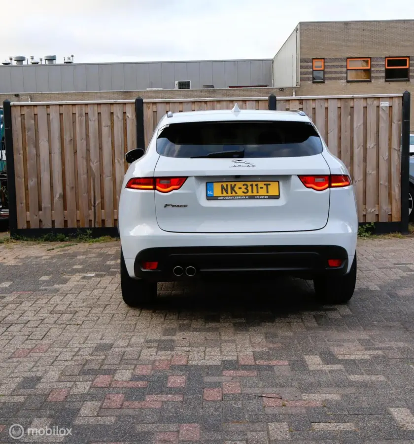 2.0 R-Sport AWD 20d