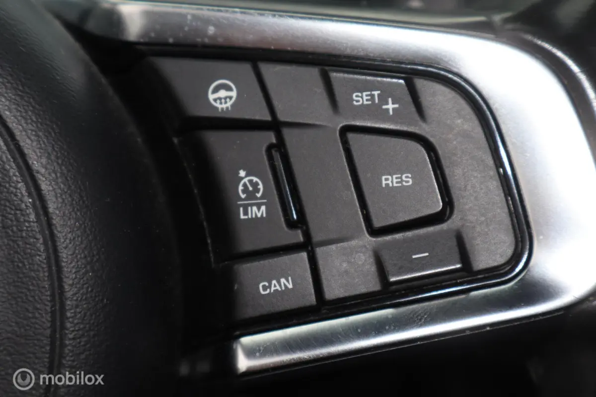 2.0 R-Sport AWD 20d