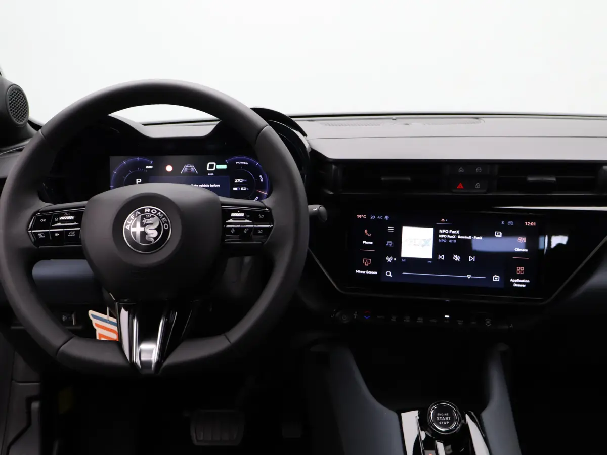 Elettrica 54 kWh | Adaptieve cruise | Apple carplay/ Android auto | Parkeersensoren | Led | 97% SOH |