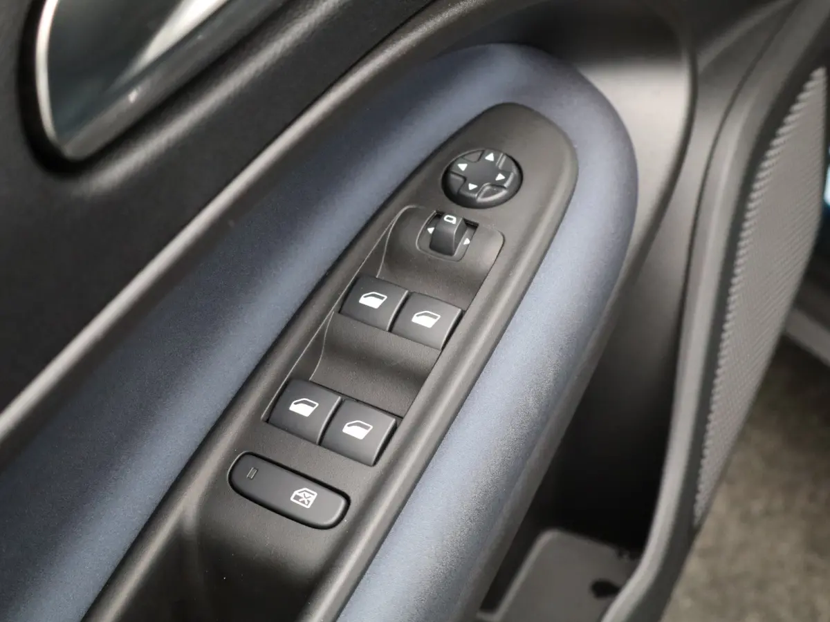 Elettrica 54 kWh | Adaptieve cruise | Apple carplay/ Android auto | Parkeersensoren | Led | 97% SOH |