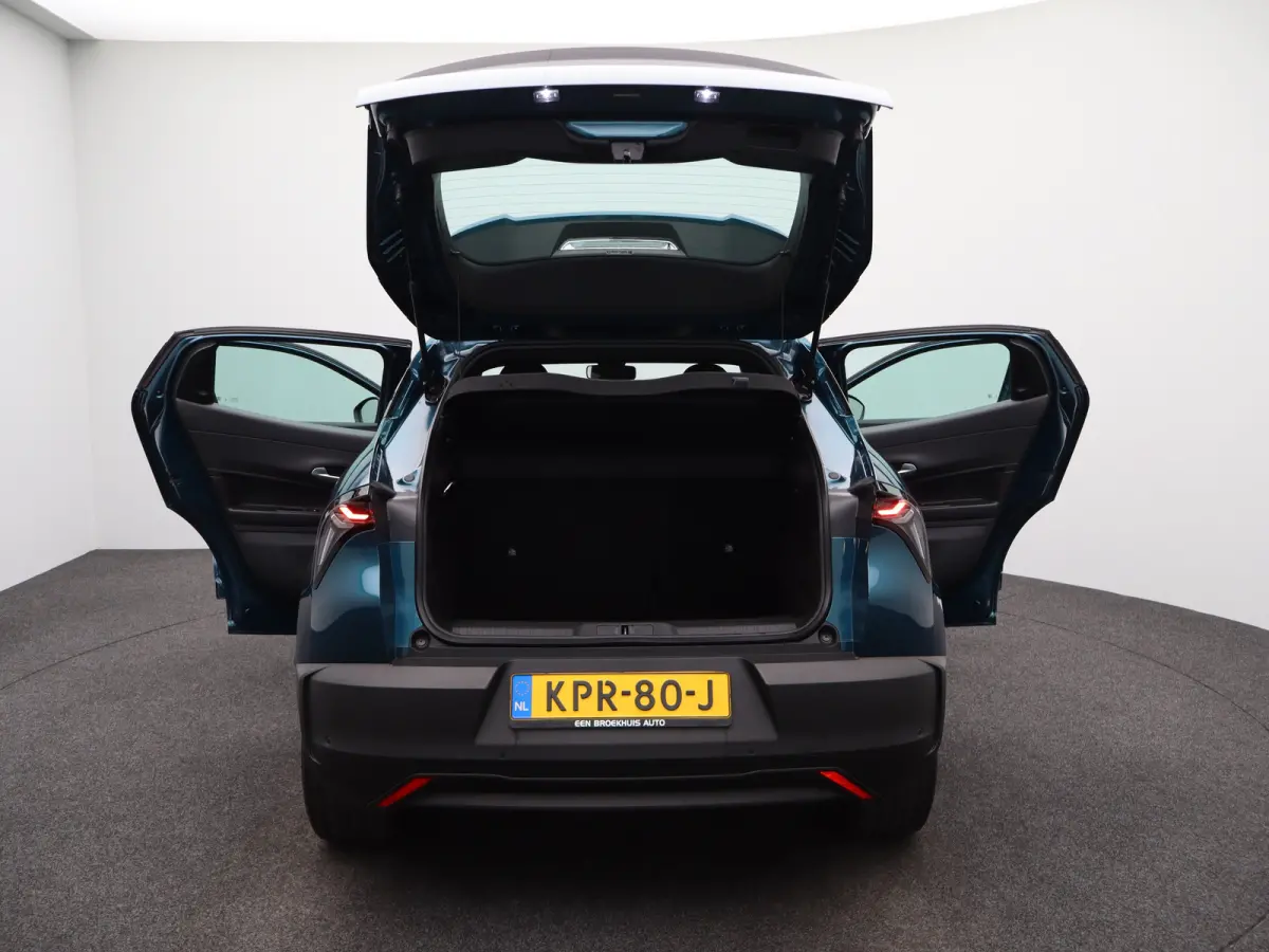 Elettrica 54 kWh | Adaptieve cruise | Apple carplay/ Android auto | Parkeersensoren | Led | 97% SOH |