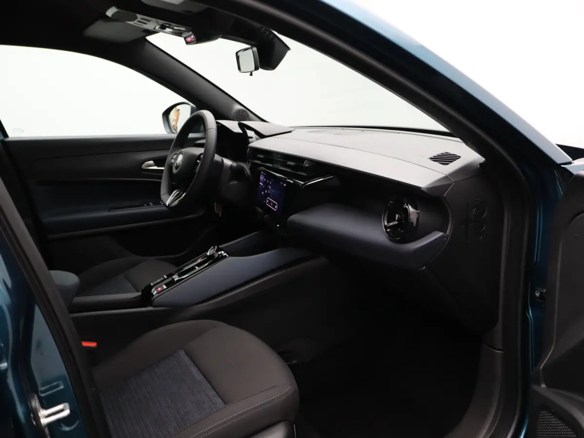 Elettrica 54 kWh | Adaptieve cruise | Apple carplay/ Android auto | Parkeersensoren | Led | 97% SOH |