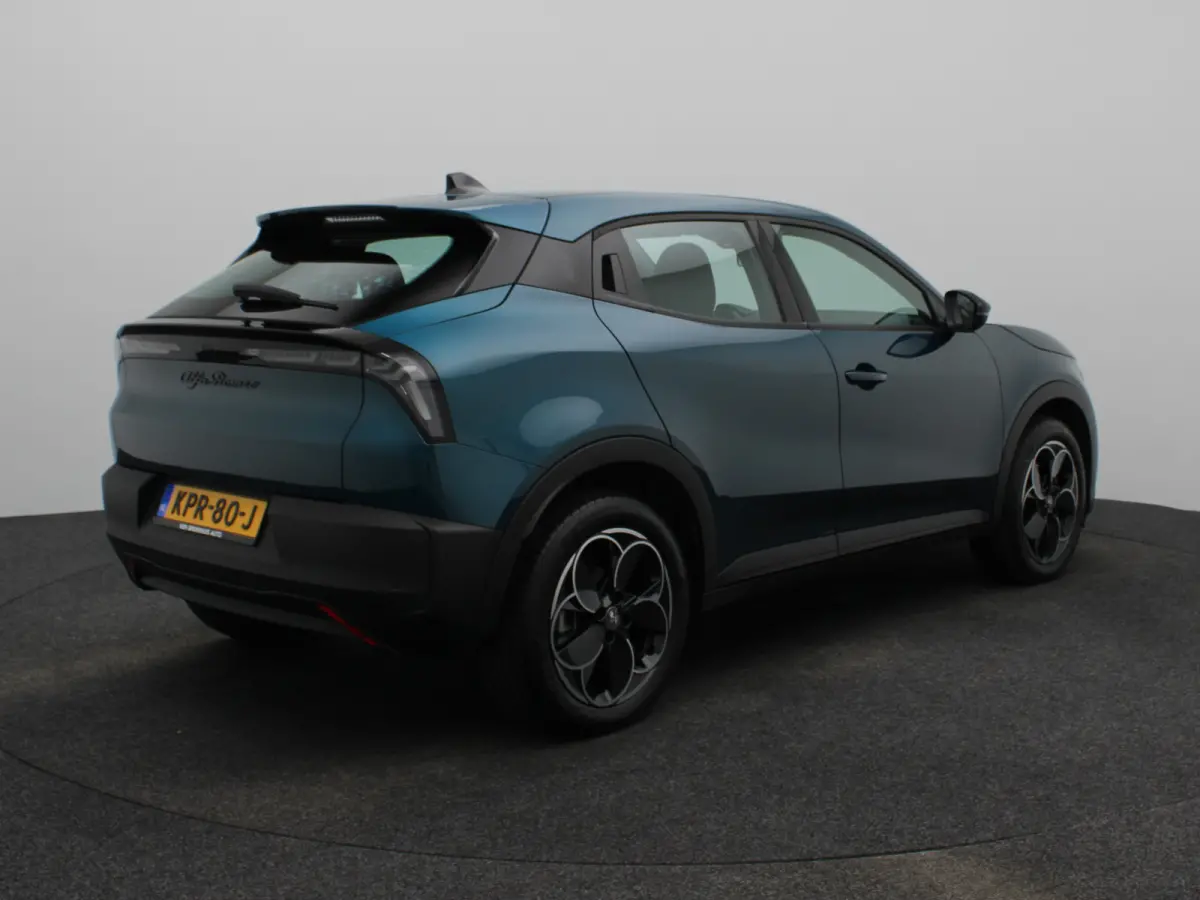 Elettrica 54 kWh | Adaptieve cruise | Apple carplay/ Android auto | Parkeersensoren | Led | 97% SOH |