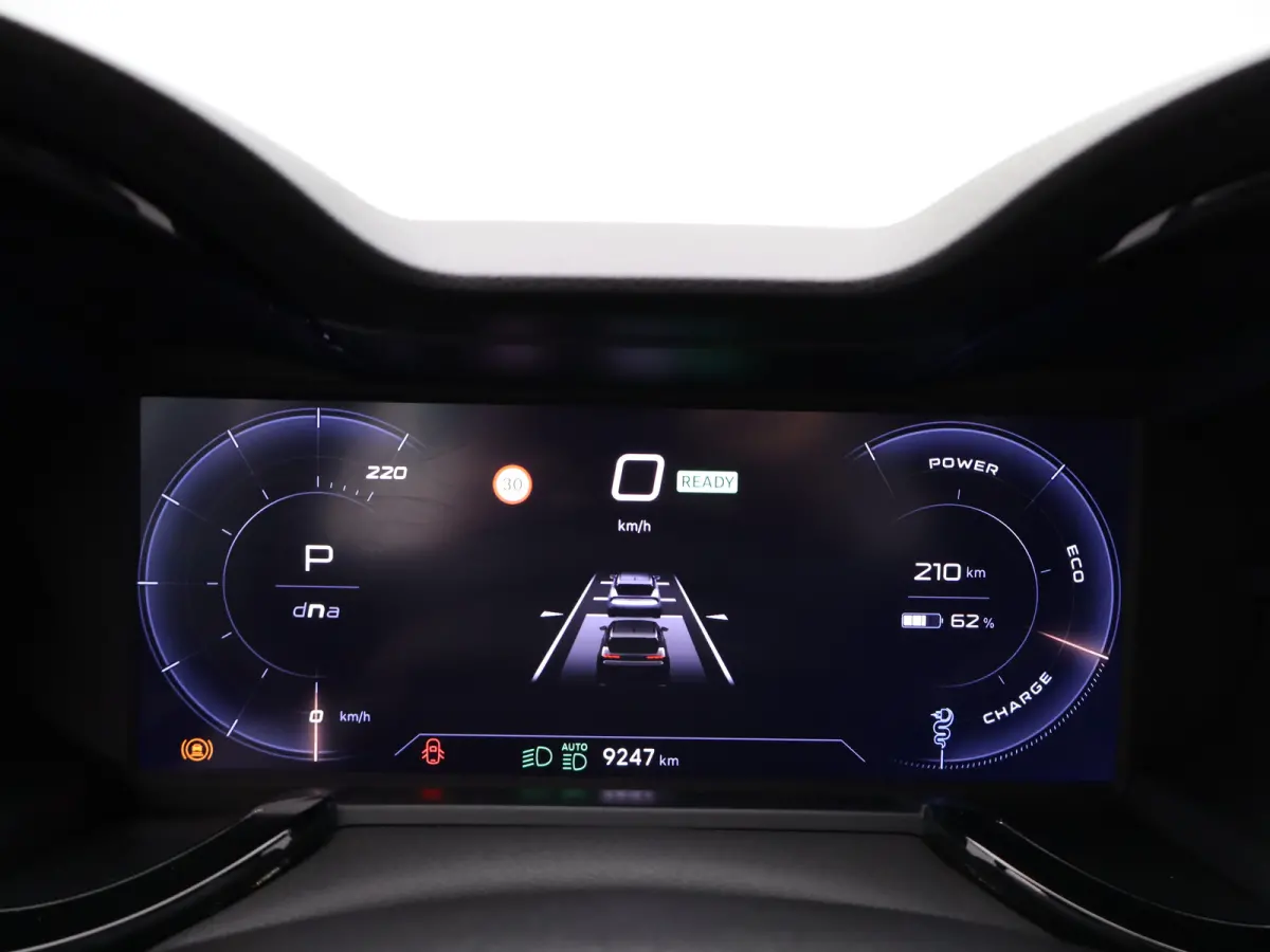 Elettrica 54 kWh | Adaptieve cruise | Apple carplay/ Android auto | Parkeersensoren | Led | 97% SOH |