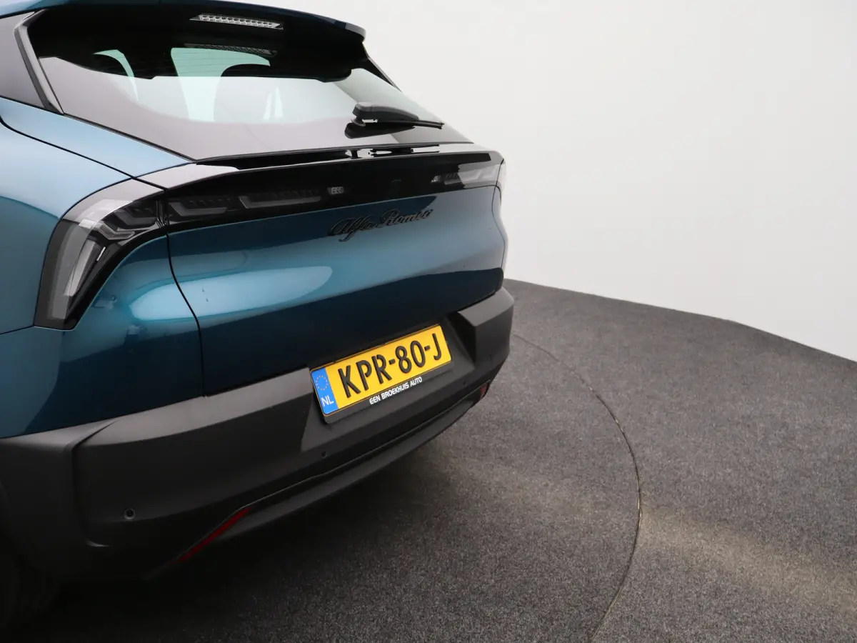 Elettrica 54 kWh | Adaptieve cruise | Apple carplay/ Android auto | Parkeersensoren | Led | 97% SOH |