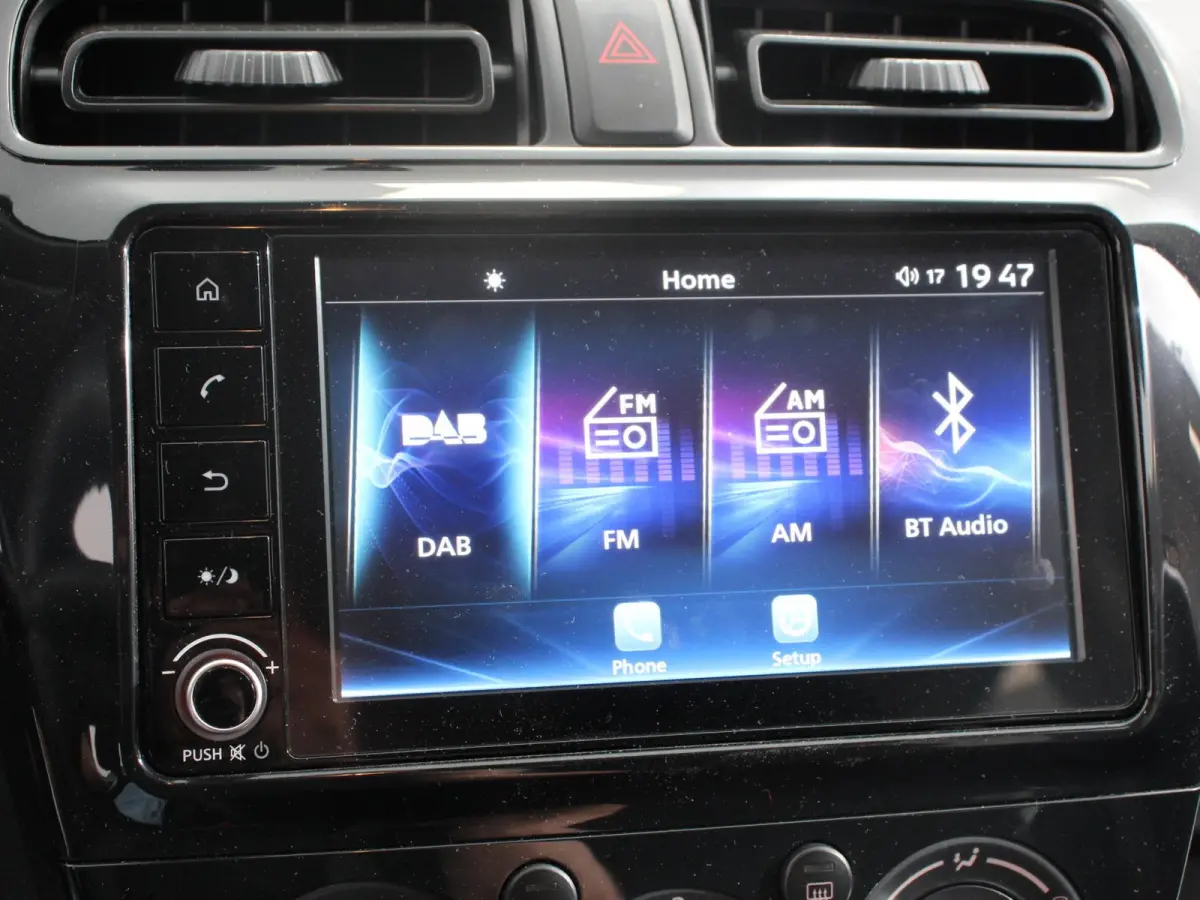 1.2 Connect+ Navigatie Apple Carplay/Android Auto Airco Dab