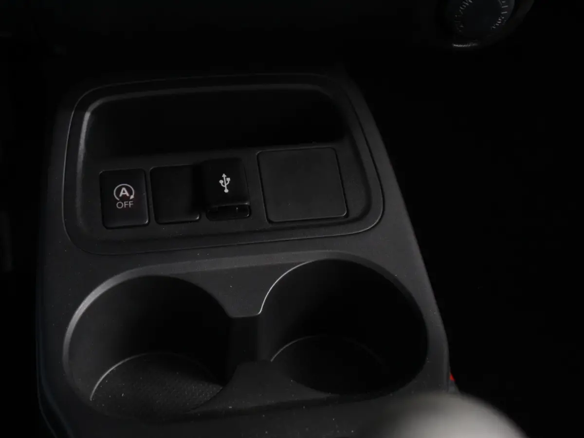 1.2 Connect+ Navigatie Apple Carplay/Android Auto Airco Dab