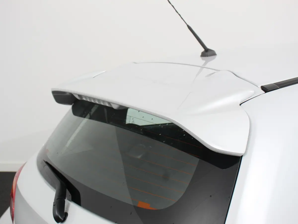 1.2 Connect+ Navigatie Apple Carplay/Android Auto Airco Dab