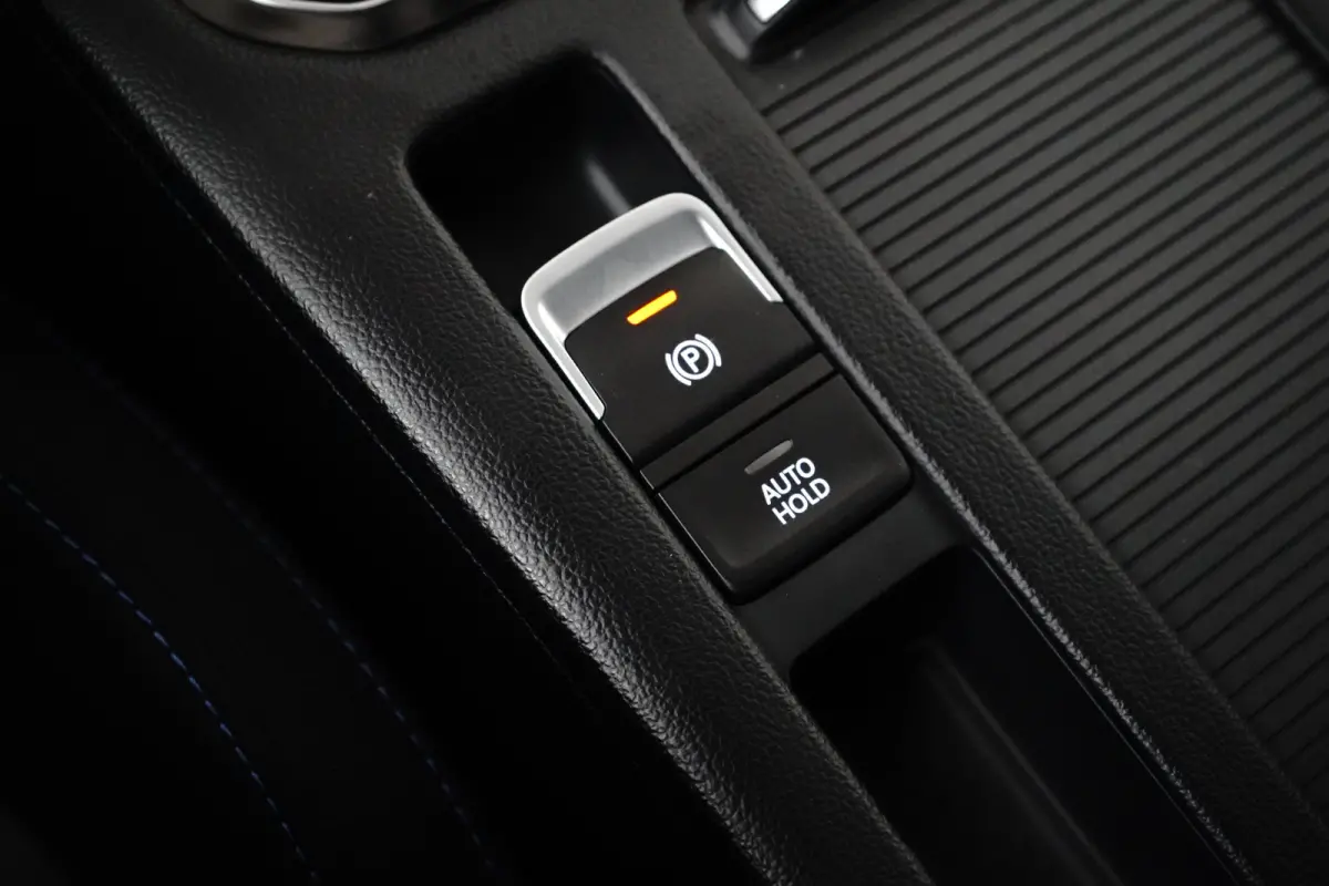 1.4 TSI PHEV GTE Business | ACC | Stoelverwarming | Camera | LED Matrix | 17'' | | Achteruitrijcamera | Cruise control adaptief | Elektrisch bedienbare achterklep met sensorsturing